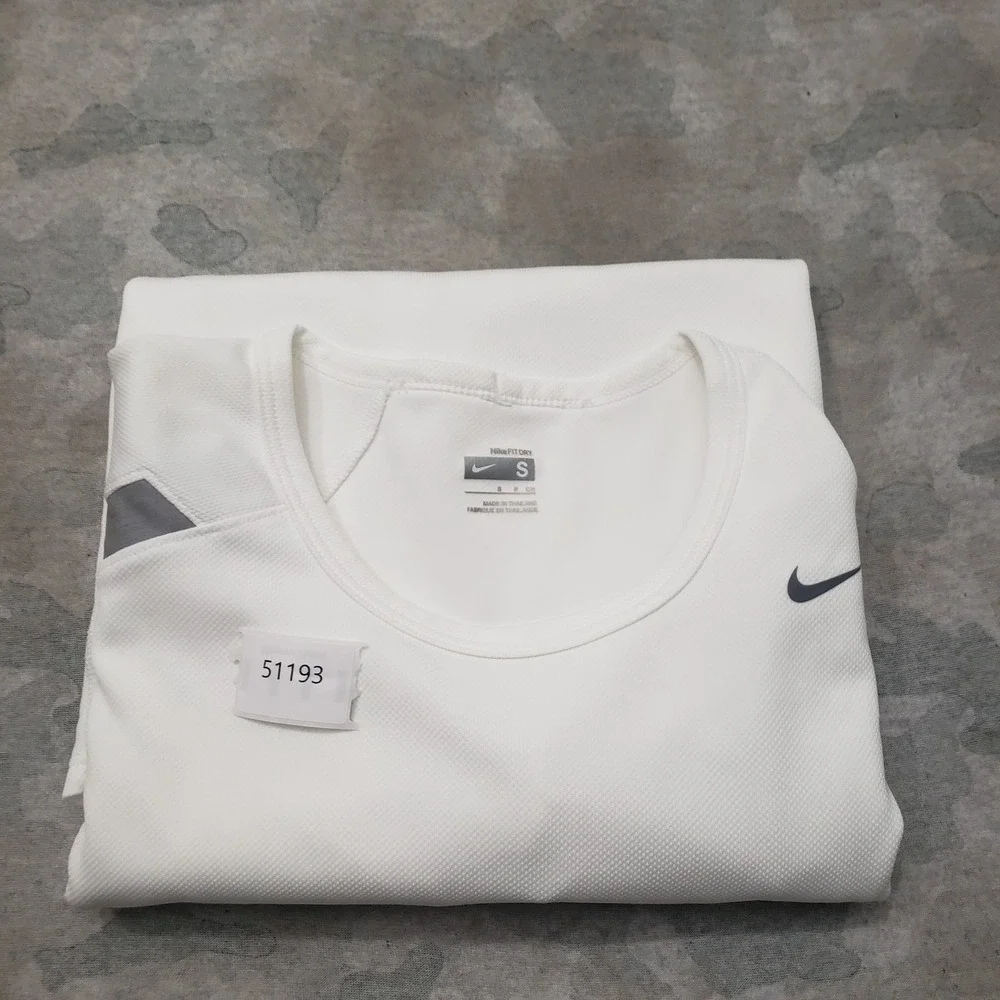 Nike Shirt Mens Small White Pullover Long Sleeve Athletic Fitness Gym